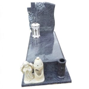 Nagrobek dziecięcy z granitu Orion