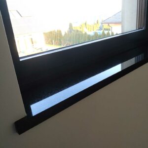 Parapet okienny z granitu Szwed